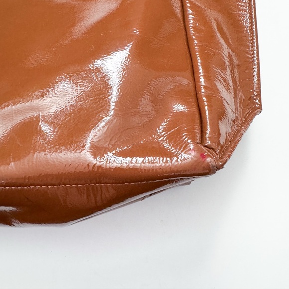 Ampersand As Apostrophe Brown Shiny Patent Leather Tote Bag - Picture 7 of 10